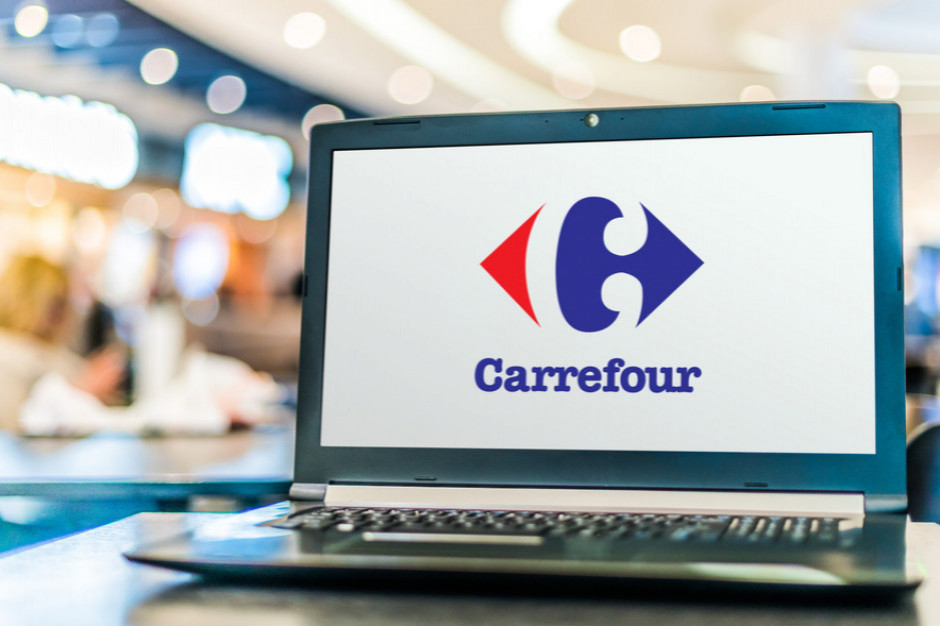 Carrefour w miejsce Tesco w Suwałkach, fot. shutterstock Carrefour chce przejąć sklep po Tesco w Suwałkach