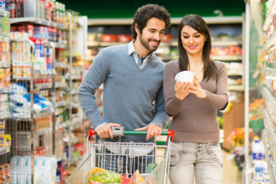 Najlepszymi smart shopperami są Francuzi, najgorszymi Polacy. Fot. Shutterstock Polacy nie oszczędzają na zakupach, ale nie zadłużają się
