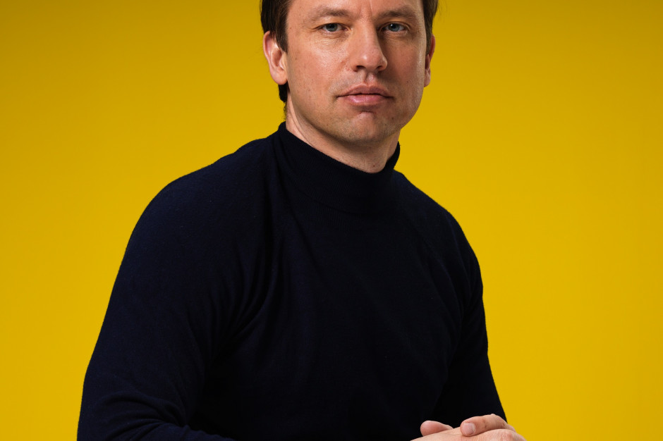 Jakub Dwernicki, prezes R22 i H88, właściciela marki cyber_Folks; fot. materiały prasowe Grupa R22 inwestuje w SellIntegro