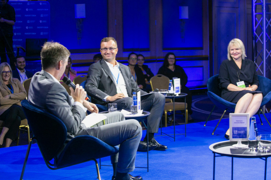 Sesja inauguracyjna Property Forum 2021 „Covidowy bilans strat i zysków. Obraz polskiego rynku nieruchomości komercyjnych” fot. PTWP E-commercowe magazyny rosną w siłę