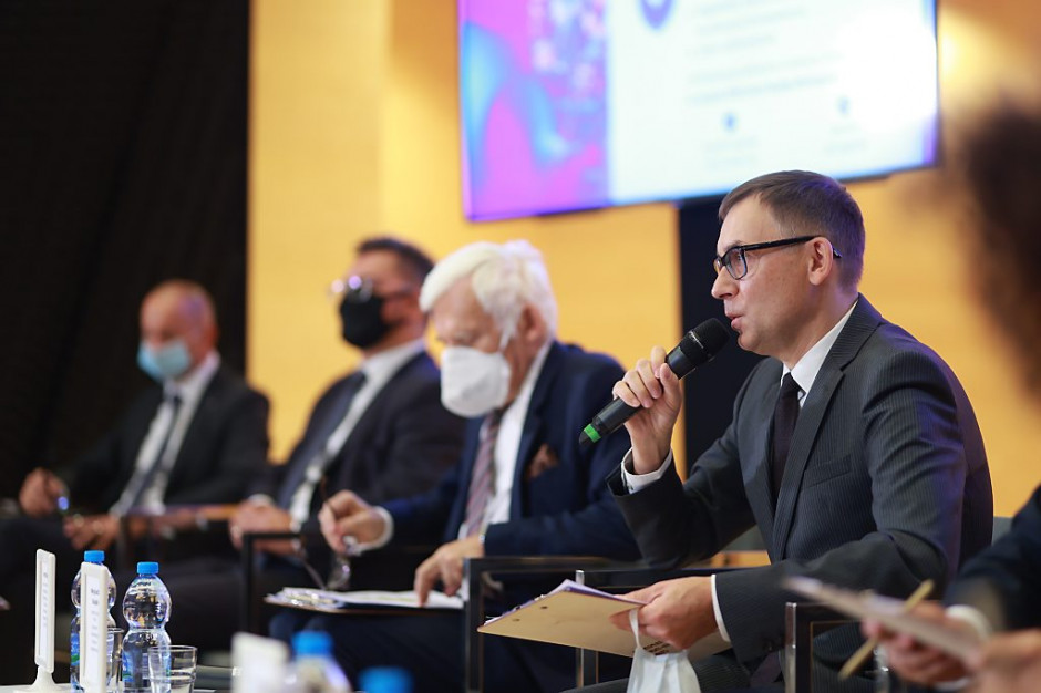 fot. konferencja prasowa EEC 2021, PTWP EEC 2021: Czujemy przełomowy charakter epoki, w której żyjemy