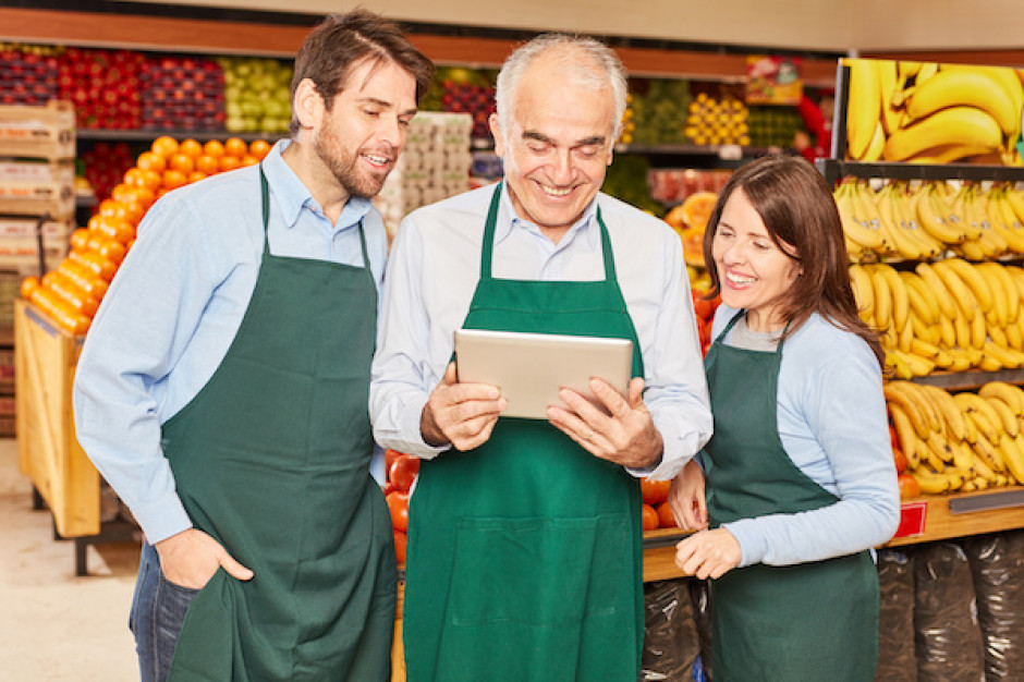 Eurocash współpracuje z ponad 70 000 właścicielami sklepów w Polsce. fot. shutterstock Co daje właścicielom sklepów współpraca z Eurocashem? Grupa postanowiła to zbadać