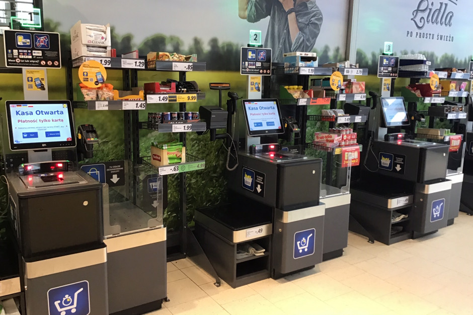 fot. kasy samoobsługowe Lidl Lidl ma 3000 kas samoobsługowych w swoich sklepach