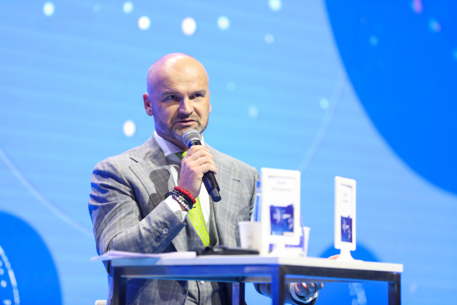 Na zdj. Rafał Brzoska, prezes InPost. Fot. PTWP InPost na EEC: E-commerce będzie szedł w kierunku zero-emisyjności