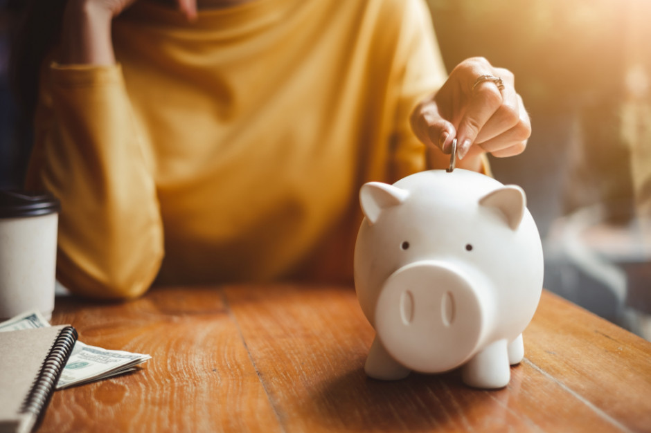 Wśród aktywnych inwestorów, najbardziej popularny produkt finansowy to nie akcje czy fundusze inwestycyjne, ale nadal niskooprocentowane lokaty; fot. shuttesrtcok W co inwestują Polacy?