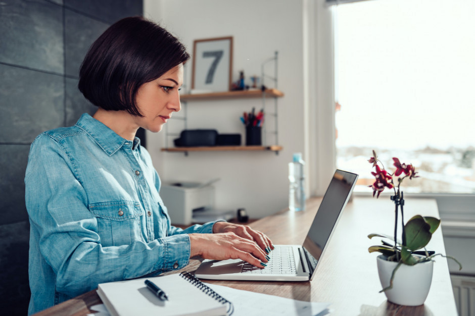 fot, system e-faktur, shutterstock Senat za poprawkami do ustawy wdrażającej system e-faktur