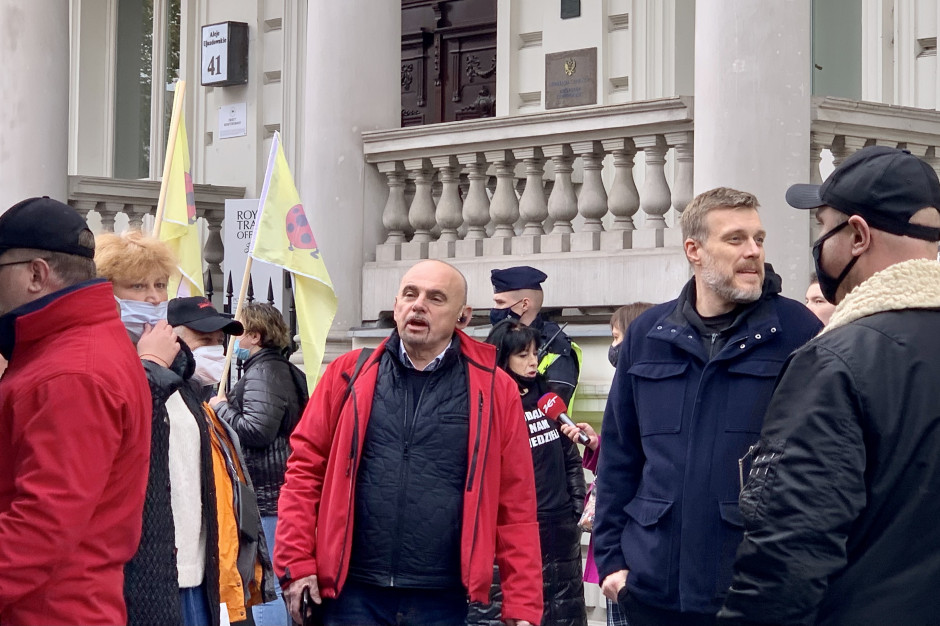 Listopadowy protest pracowników handlu; fot. dlahandlu.pl Pracownicy handlu wyszli na ulice! (galeria zdjęć z protestu)