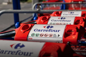 Carrefour z nową strategią w e-commerce: Wzrost inwestycji o 50 proc. i potrojenie GMV