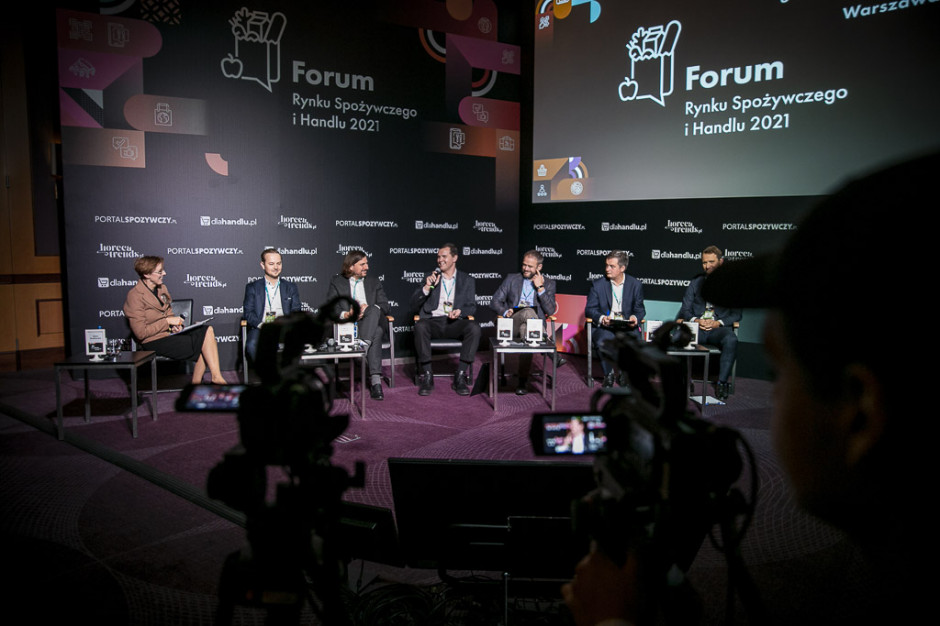 Paneliści debaty "Power of e-commerce", fot. PTWP FRSiH: Q-commerce i e-grocery będą się uzupełniać