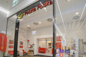 Co przyniosą Poczcie automaty paczkowe przy Biedronkach?