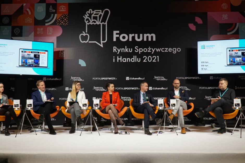 Podczas debaty pt. "Innowacje = rozwój. Produkt skrojony na miarę postcovidowych czasów" rozmawiano m.in. o innowacjach i o inwestowaniu przez duże firmy w rozwój nowych produktów. / fot. PTWP Innowacje = rozwój. Produkt skrojony na miarę postcovidowych czasów