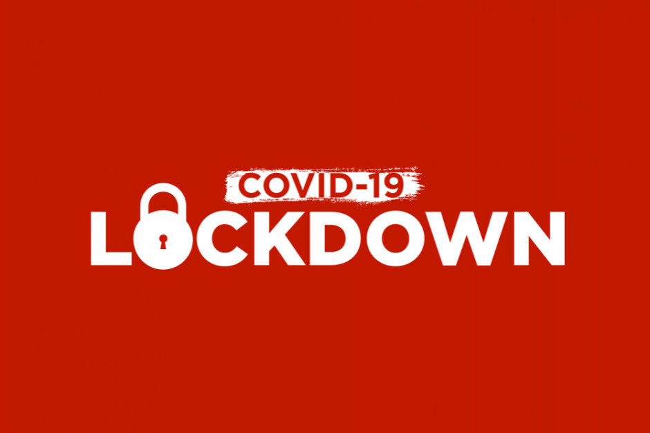 59,5 proc. ankietowanych chce wprowadzenia paszportów covidowych, fot. Shutterstock Polacy chcą paszportów covidowych i wprowadzania lokalnych lockdownów