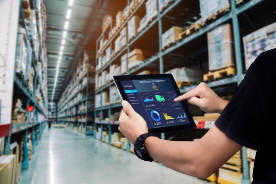 W budowie znajduje się aktualnie aż 3,71 mln mkw. magazynów, fot. Shutterstock Magazynowa gorączka trwa, głównie za sprawą e-commerce
