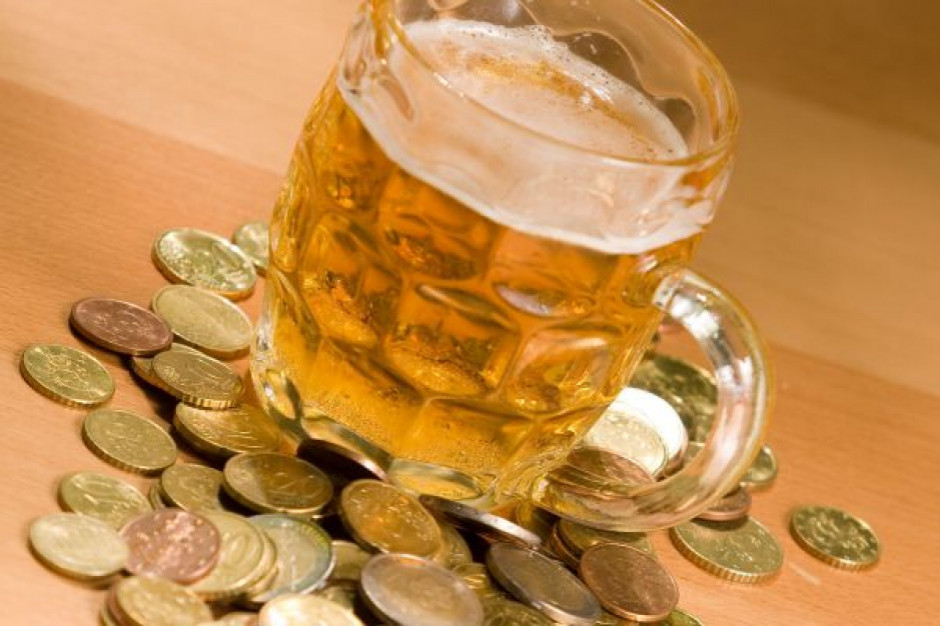 Rada Ministrów przyjęła projekt ustawy o zmianie ustawy o podatku akcyzowym. Projekt zakłada wprowadzenie preferencji w akcyzie dla małych producentów napojów alkoholowych fot. Shutterstock Preferencje podatkowe dla małych, niezależnych producentów alkoholu