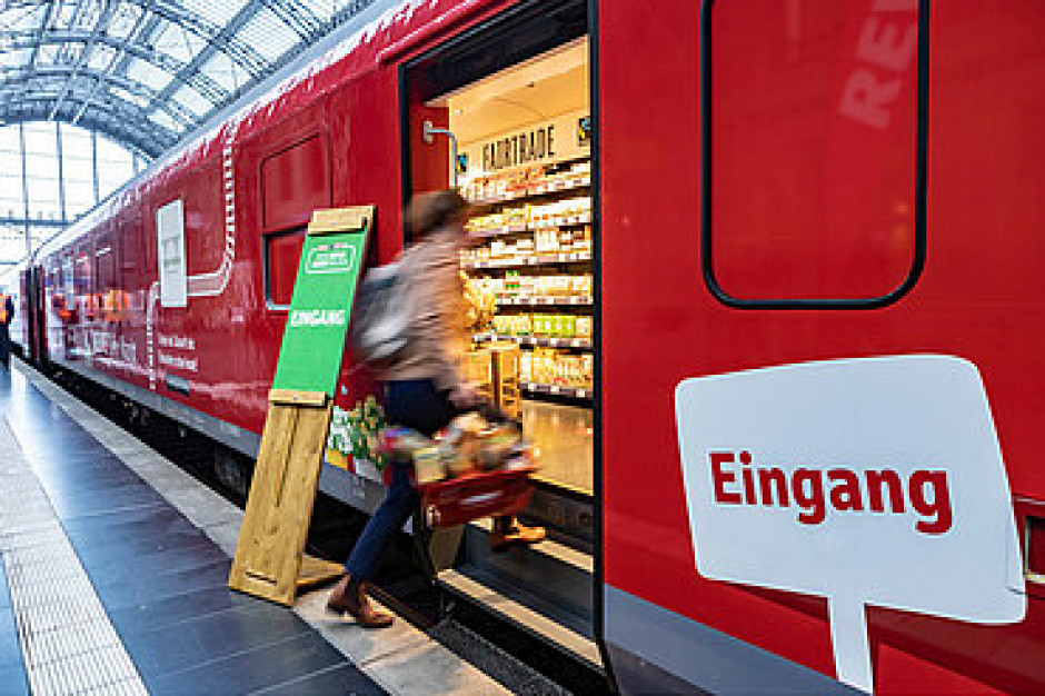 Niemiecka sieć uruchomiła supermarket w pociągu