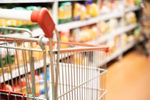 Tarcza 2.0: Co stanieje od lutego po obniżce VAT na żywność? Lista produktów