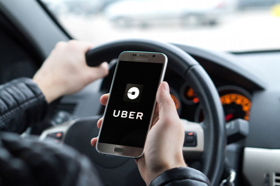Uber: współpracujemy z sanepidem w kwestii przekazywania danych użytkowników