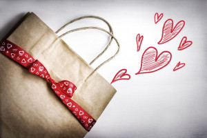 Badanie: W Walentynki jesteśmy skłonni wydać więcej, niż powinniśmy