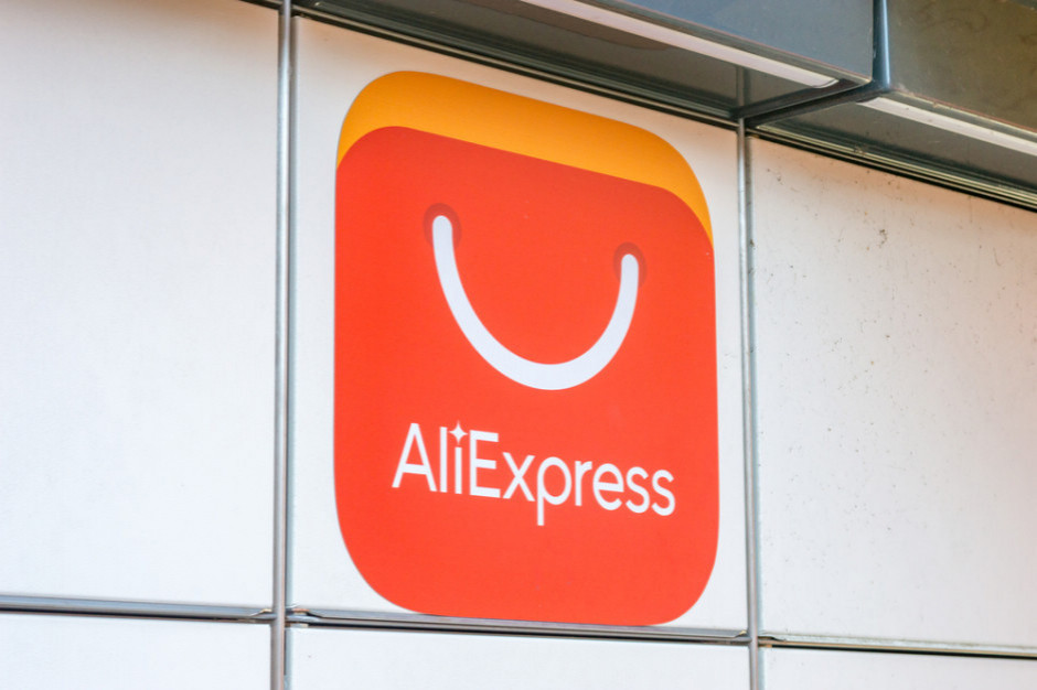 Mniej użytkowników Allegro i Amazona, zyskuje AliExpress