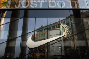 Nike ogłosił zamknięcie sklepów w Rosji. Niektóre jednak wciąż działają