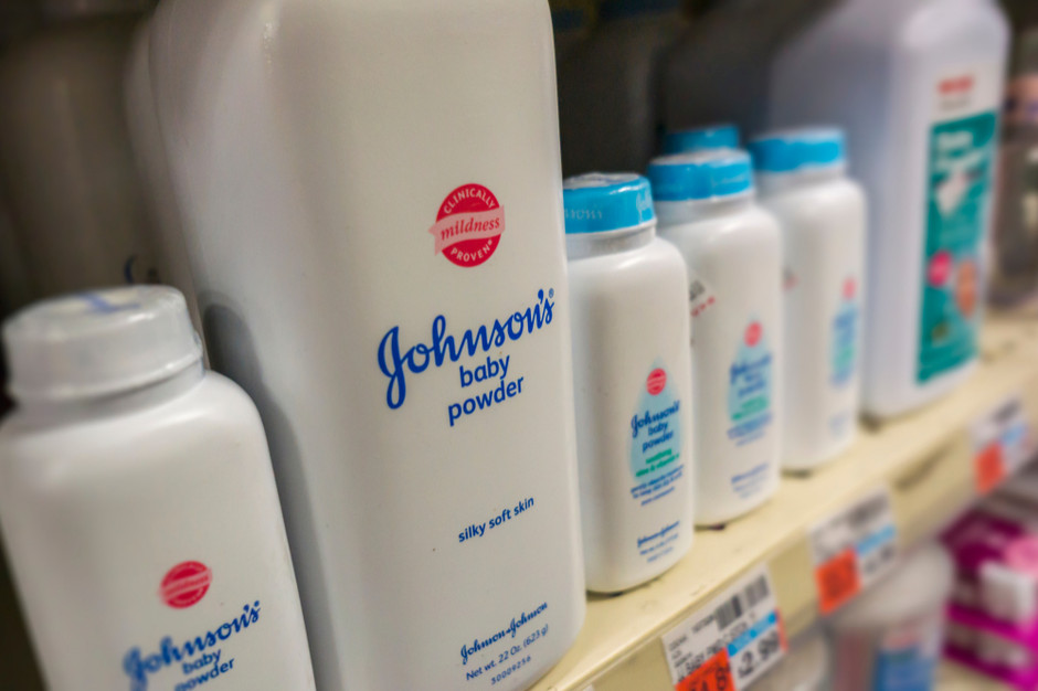 Johnson and Johnson zawiesza dostawy środków higieny osobistej do Rosji