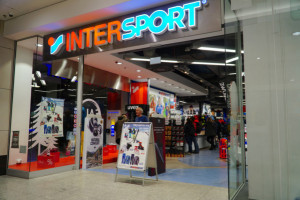Intersport bez sklepu w Factory Kraków