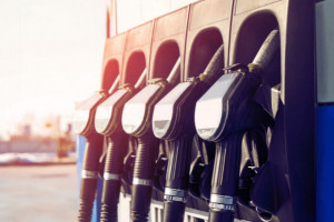Ceny paliw rosną proporcjonalnie do zwiększania sankcji