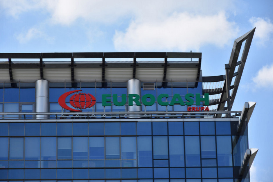 Srogie kary dla handlu, fot. Shutterstock UOKiK karze za przewagę kontraktową. Eurocash znalazł na to sposób