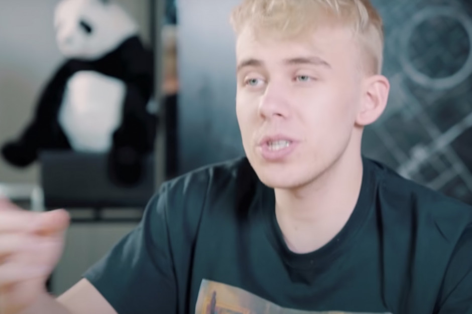 Blowek , fot. za youtube.com Youtuber Blowek wypromuje herbatę konopną