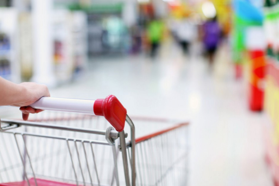 Fot. Shutterstock Sprzedaż detaliczna rośnie wolniej