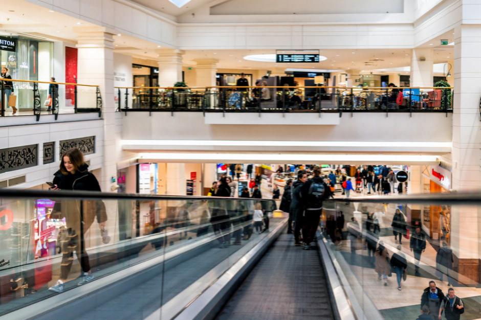 fot. centra handlowe sprzedają więcej niż w 2019 roku PRCH: Obroty w sklepach żywnością wyższe o 75 proc. niż w 2019 roku
