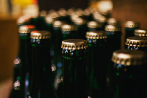 W 2021 r. kategoria piwo odnotowała spadek wolumenu o 4%, fot. shutterstock