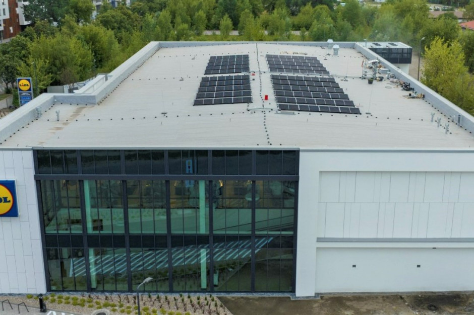 fot. Lidl Żupnicza Lidl otworzył 20 sklepów. Wszystkie mają instalacje fotowoltaiczne