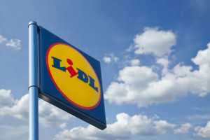 Lidl podnosi wynagrodzenia. Ile można zarobić?