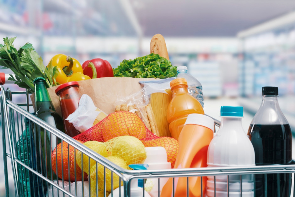 Niższa sprzedaż detaliczna wynika ze spadku siły nabywczej konsumentów z powodu wysokiej inflacji (fot. Shutterstock) Niespodziewany spadek sprzedaży detalicznej - pierwszy od dwóch lat