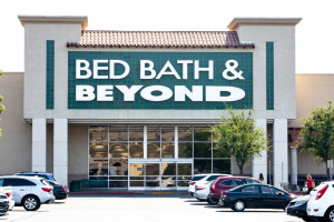 Sieć wyposażenia wnętrz Bed Bath & Beyond ma duże kłopoty, fot. Shutterstock
