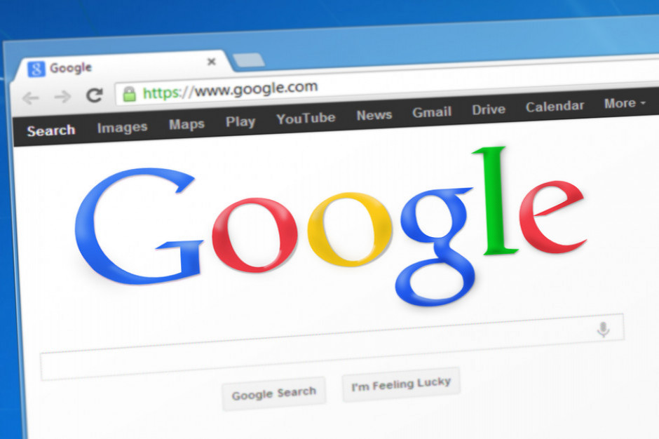 fot. duże zwolnienia w Google, shutterstock Właściciel Google'a zwolni 12 tys. osób