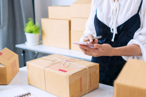 Możliwość nadania przesyłki bez etykiety to kolejny krok na drodze ku upraszczaniu procesu wysyłkowego (fot. Shutterstock)