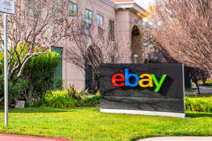 Ebay likwiduje 500 miejsc pracy na całym świecie