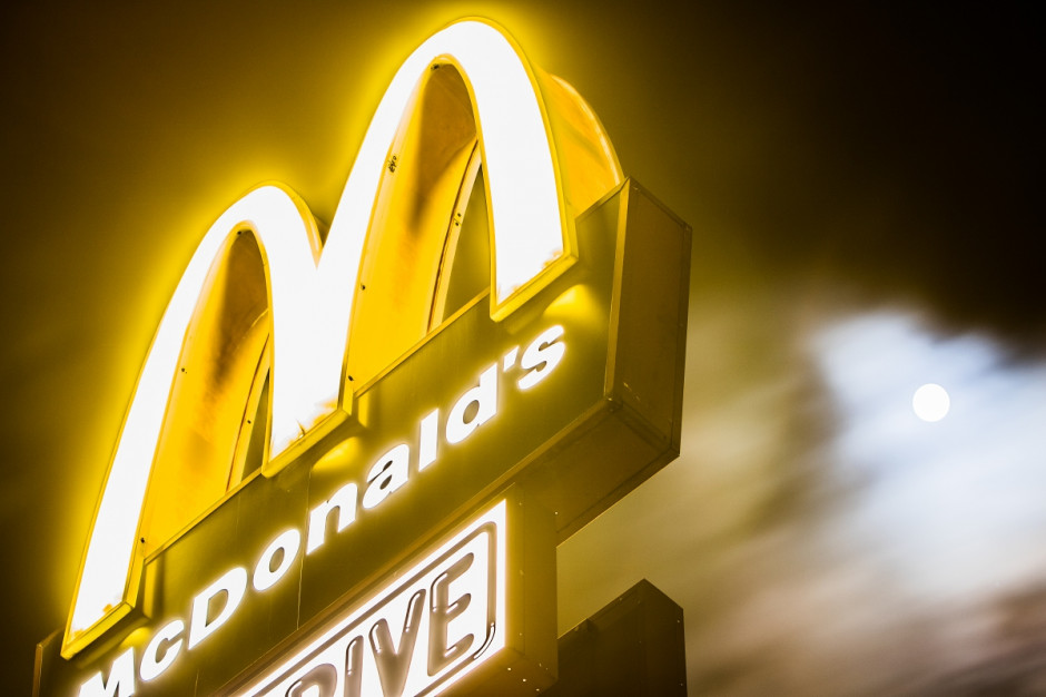 Reklama McDonald's wywołała wzburzenie. Fast food szybko usunął niesmaczny plakat (foto)