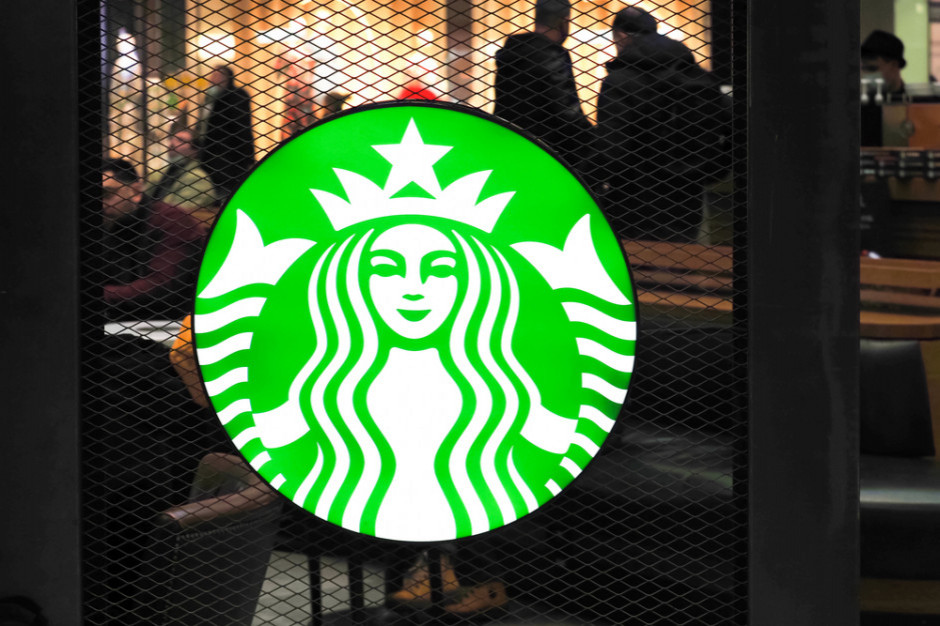 Afera ze szkłem w napojach Starbucks. Kryzys wizerunkowy PepsiCo w USA