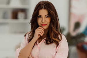 Ekspertka: Fast fashion to przeszłość. Firmy muszą szukać nowych modeli (podcast)