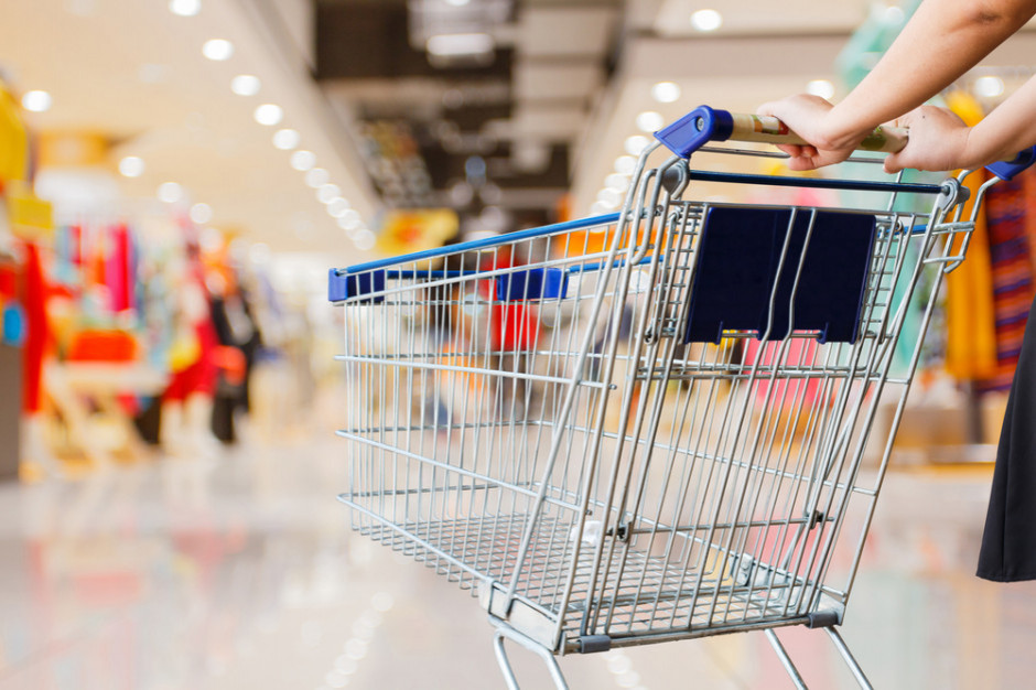 Marzec był miesiącem publikowania raportów rocznych giełdowych detalistów, fot. Shutterstock Zmiana warty w Netto, sieci handlowe pokazują roczne raporty