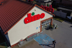 Dino wciąż rośnie. Nowe sklepy i magazyn
