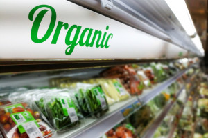 Bio ofensywa Aldi i Lidla. Dyskonty masowo wprowadzają ekologiczne produkty marek własnych
