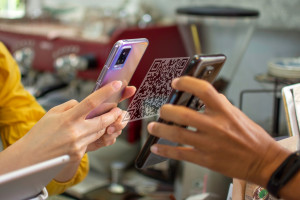 Szczególnie dynamicznie rozwijają się bezpośrednie rozliczenia natychmiastowe (fot. Shutterstock)