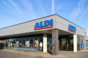 Ile prądu wyprodukowały sklepy  i magazyny Aldi?