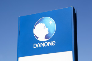 Rosja przejmuje kontrolę nad spółkami Danone i Carlsberg