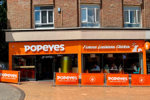 Popeyes podbija Wielką Brytanię zupełnie innym menu niż w Polsce