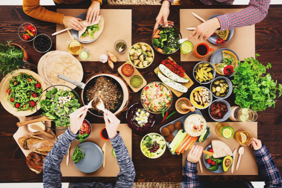 fot. 760 tys. Polaków korzysta z diet NFZ, shutterstock 760 tys. osób korzysta z proponującego 11 planów żywieniowych portalu Diety NFZ